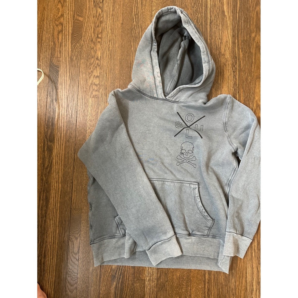 SoulCycle Mens Medium Gray Skull Crossbones Graphic Hoodie Sweatshirt Cotton USA